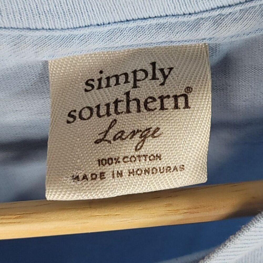 Simply Southern T Shirt Blue Large Short Sleeve Oopsy Daisy Highland Cow Flower - Picture 7 of 7